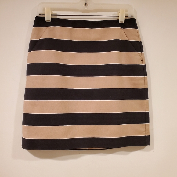 LOFT Striped Skirt Women's Size 4P - Picture 1 of 8